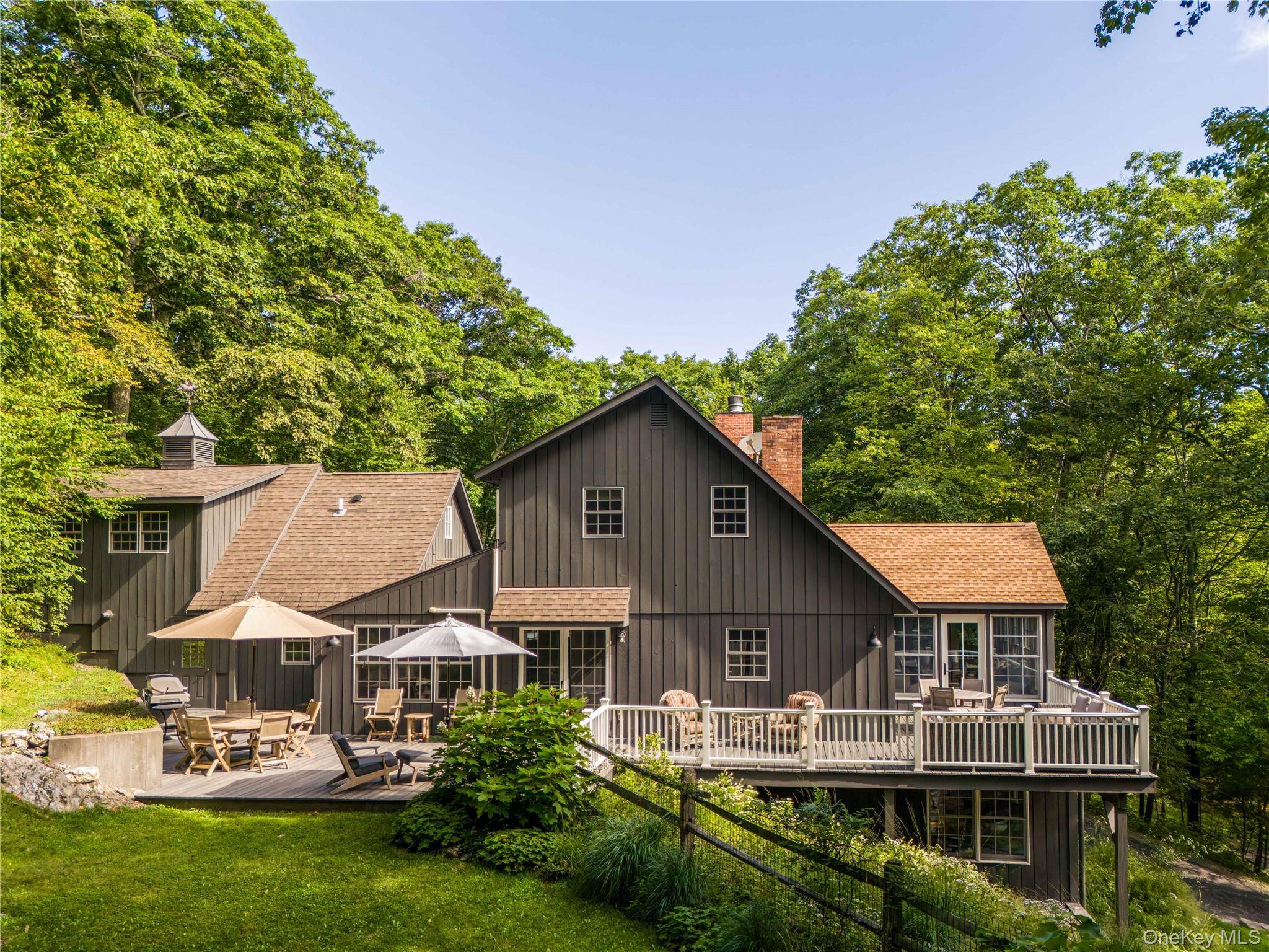 351 Dugway RD, Austerlitz, NY 12037