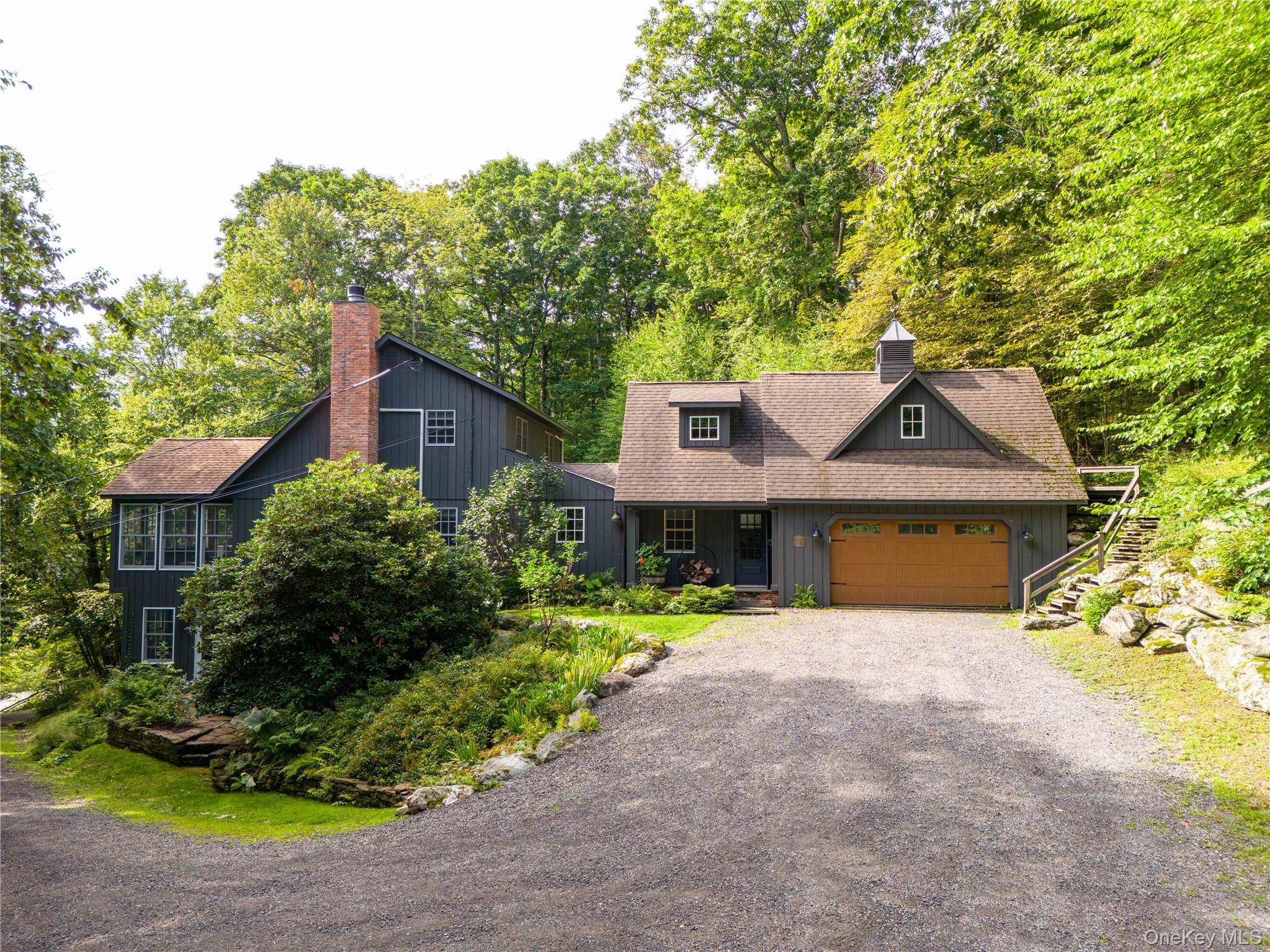 351 Dugway RD, Austerlitz, NY 12037