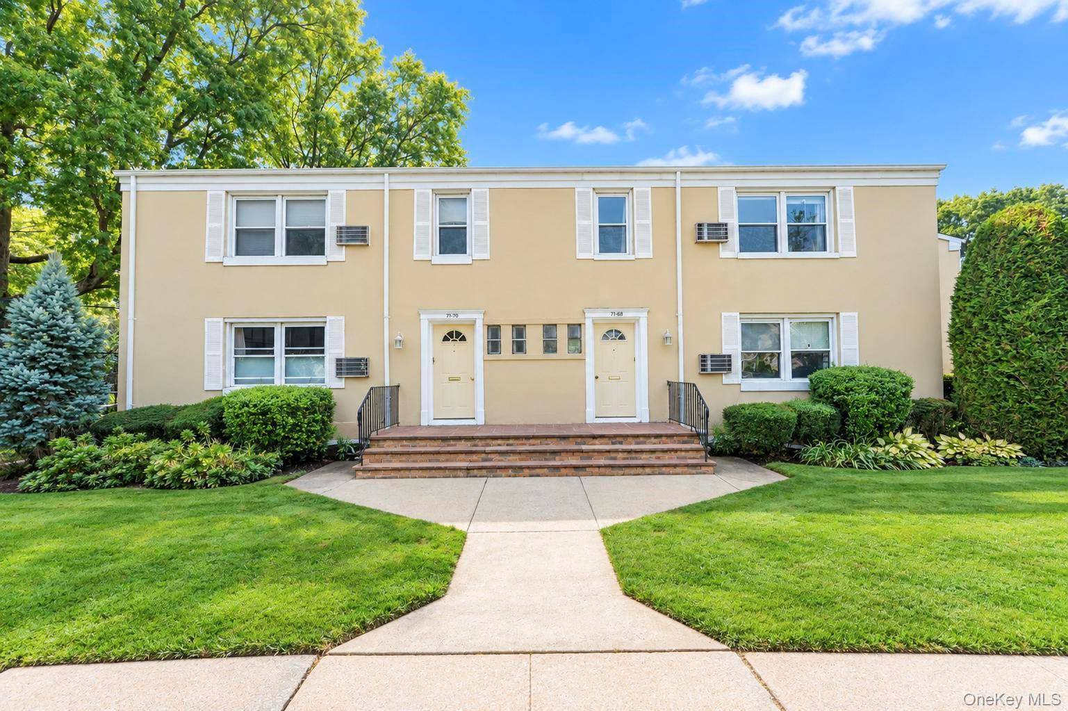 71-68 252nd ST #2B, Bellerose, NY 11426
