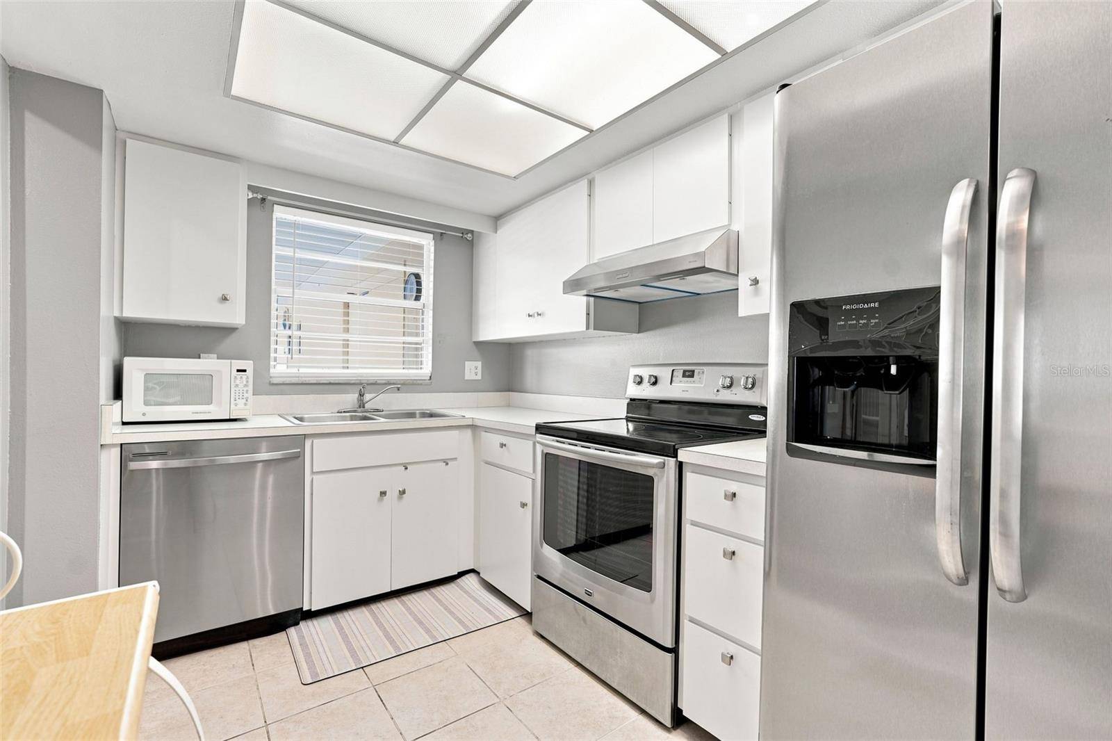 605 ORLANDO AVE, Bradenton, FL 34207