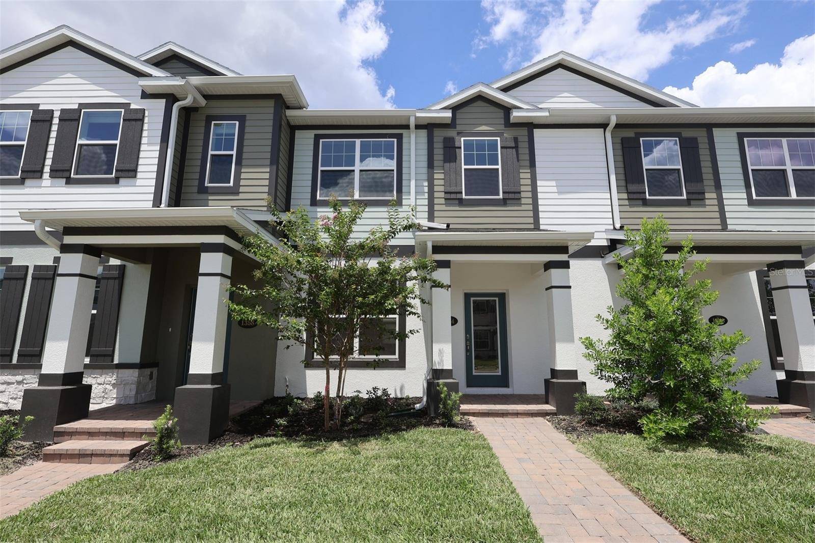 1354 MOUNT ROYAL DR, St Cloud, FL 34771