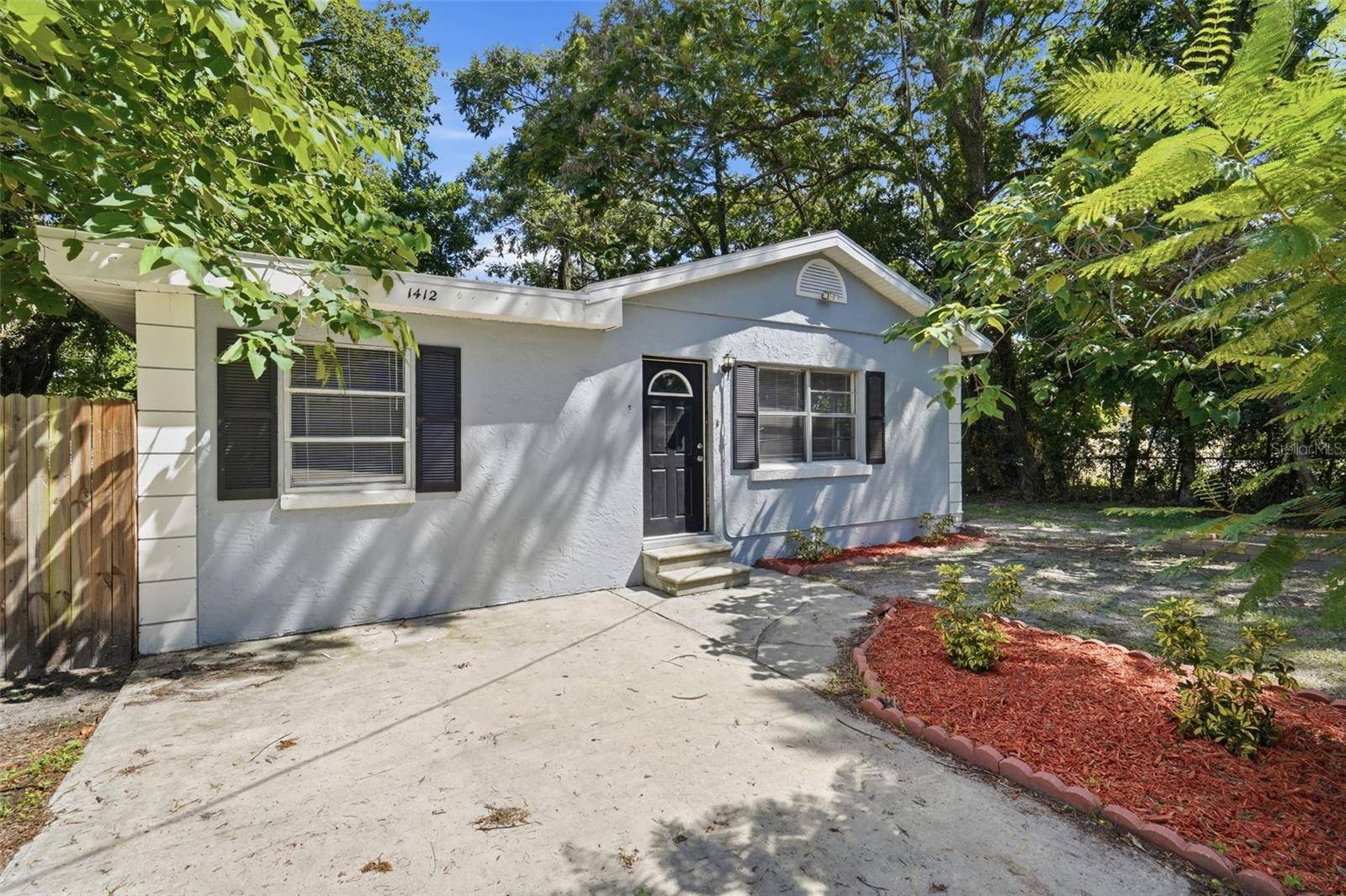 1412 E ANNIE ST, Tampa, FL 33612