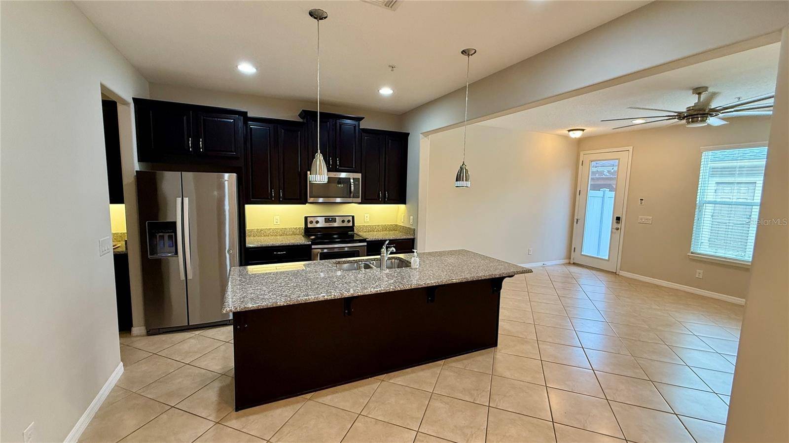 8569 VEDDER LN, Orlando, FL 32832