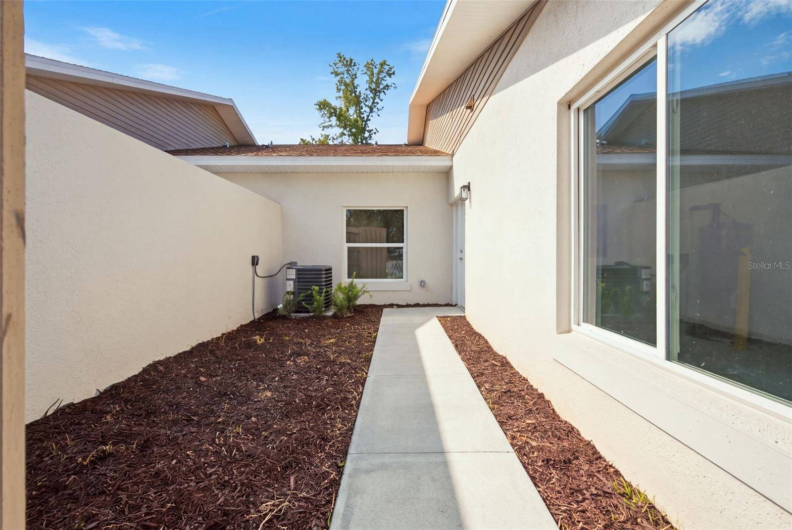 1411 OAK PL #C, Apopka, FL 32712
