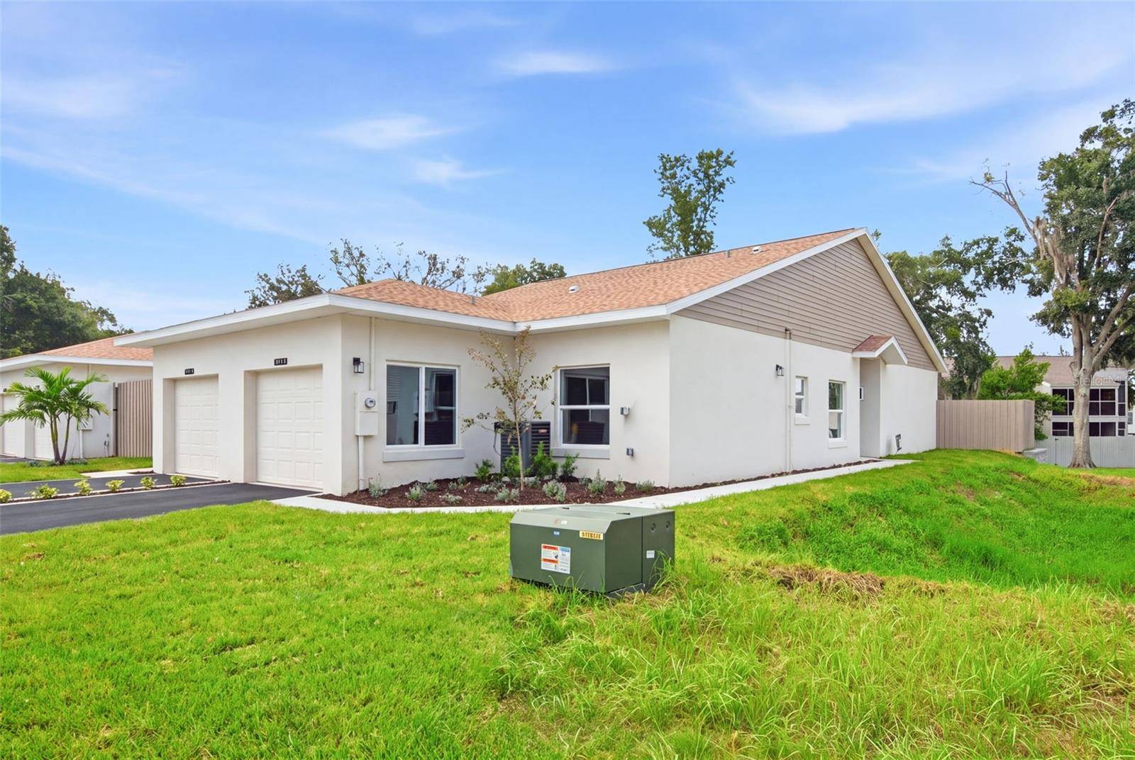 1411 OAK PL #F, Apopka, FL 32712
