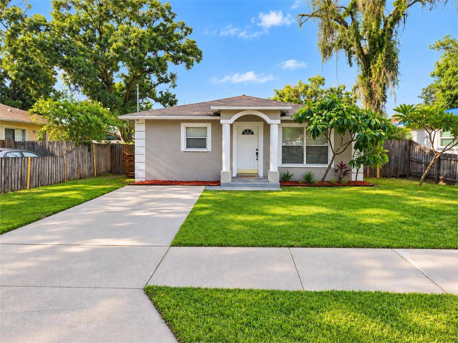 3304 E MOHAWK AVE, Tampa, FL 33610