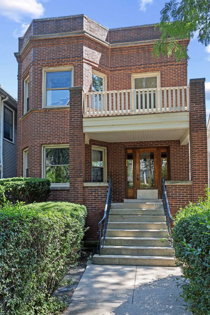 1515 W Granville AVE, Chicago, IL 60660