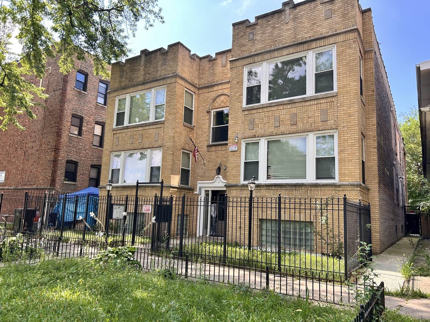 6950 S Indiana AVE, Chicago, IL 60637