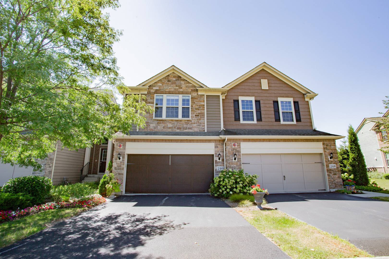 246 Belmont DR, Lincolnshire, IL 60069