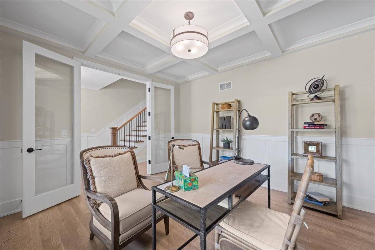 6200 Clarendon Hills (Lot 3) RD, Willowbrook, IL 60527