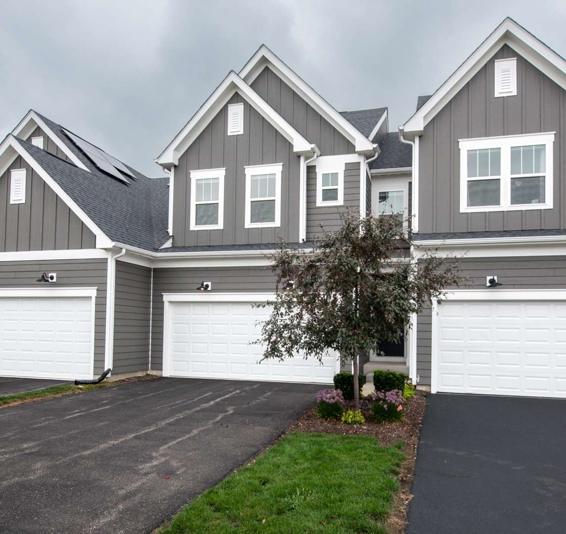 1205 Josiah RD, Naperville, IL 60563