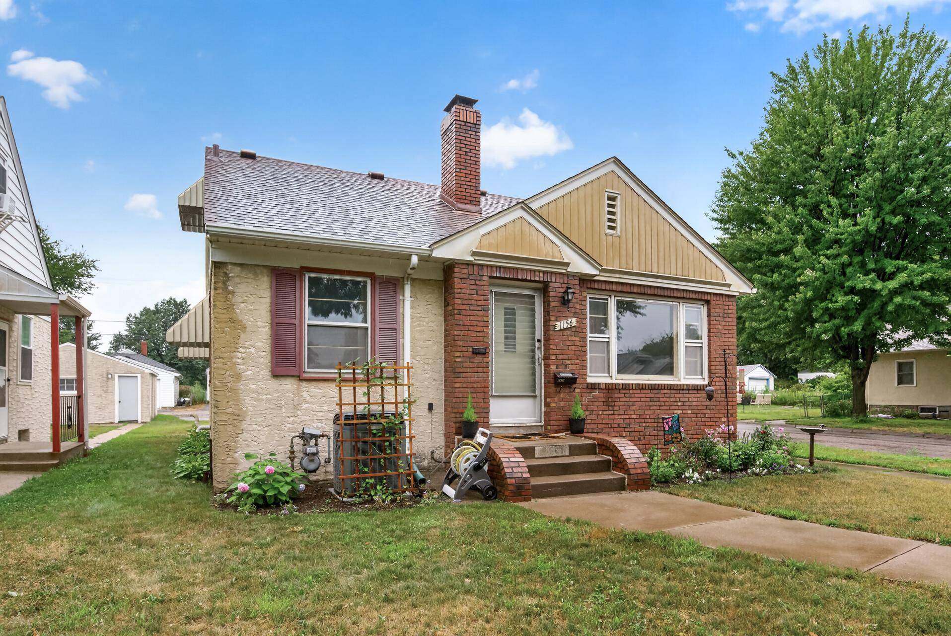 1156 Englewood AVE, Saint Paul, MN 55104