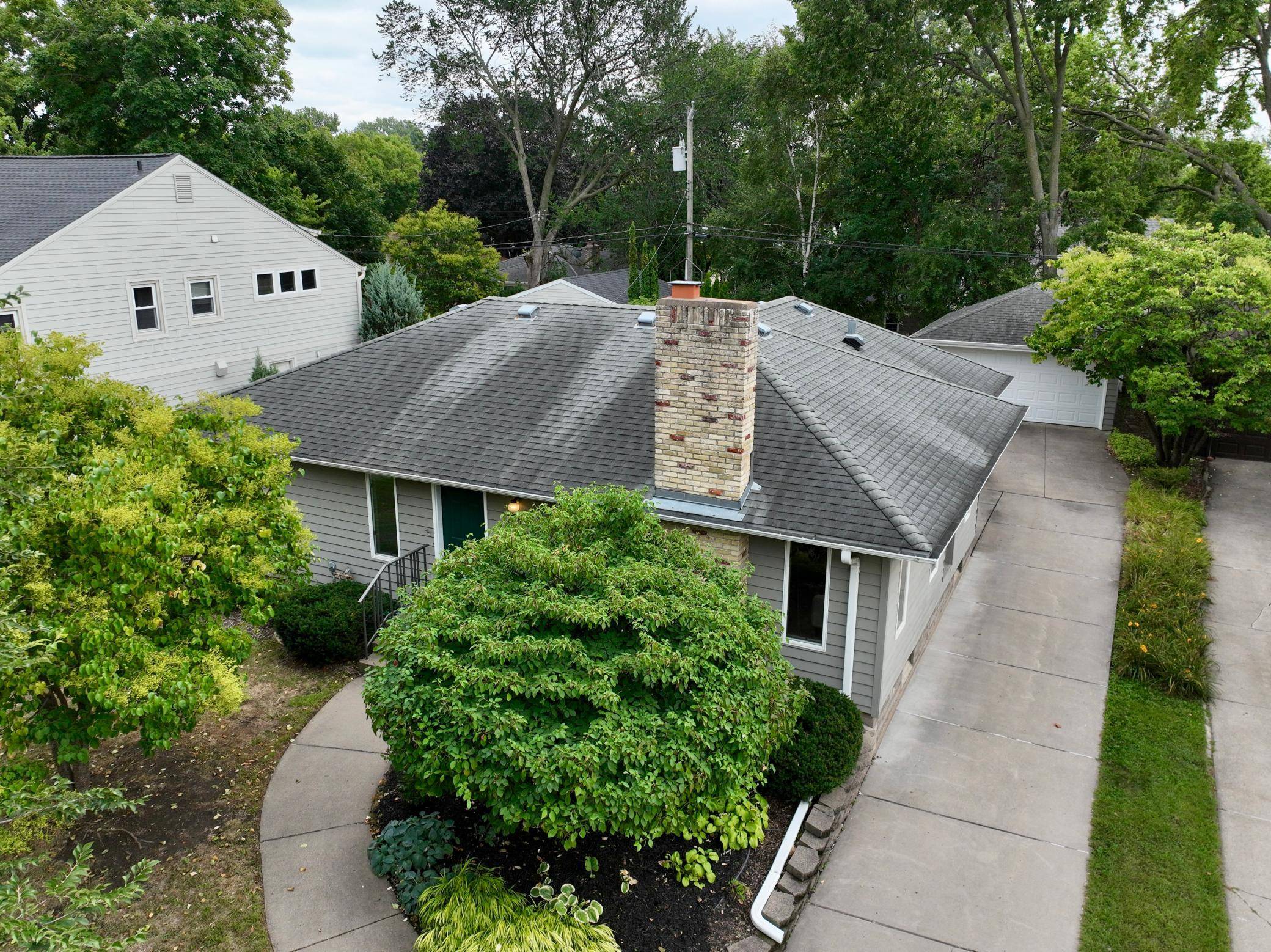 1796 Beechwood AVE, Saint Paul, MN 55116