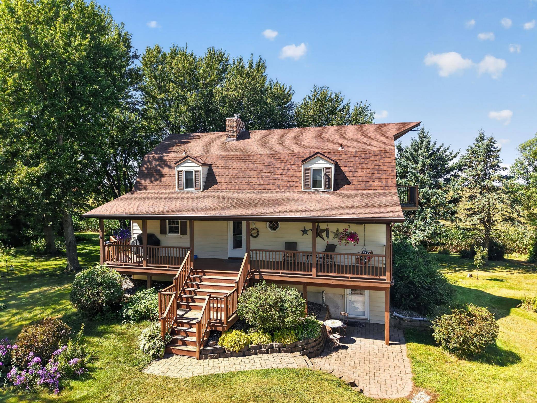 6119 County Road 10 SE, Dover, MN 55929