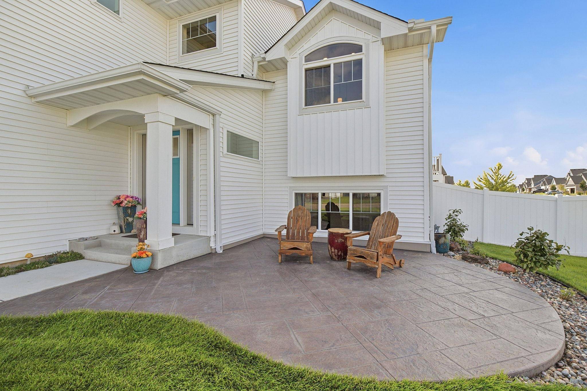 1310 142nd ST E, Rosemount, MN 55068