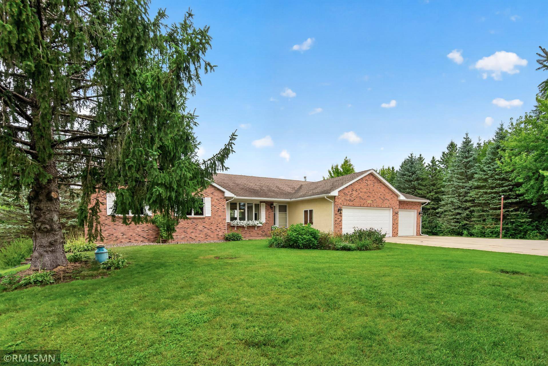 12230 8th ST S, Afton, MN 55001
