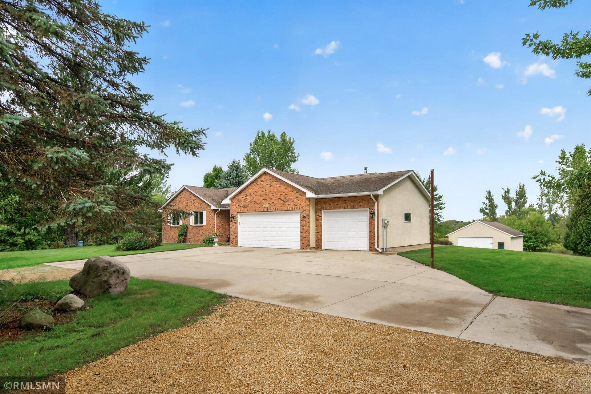 12230 8th ST S, Afton, MN 55001