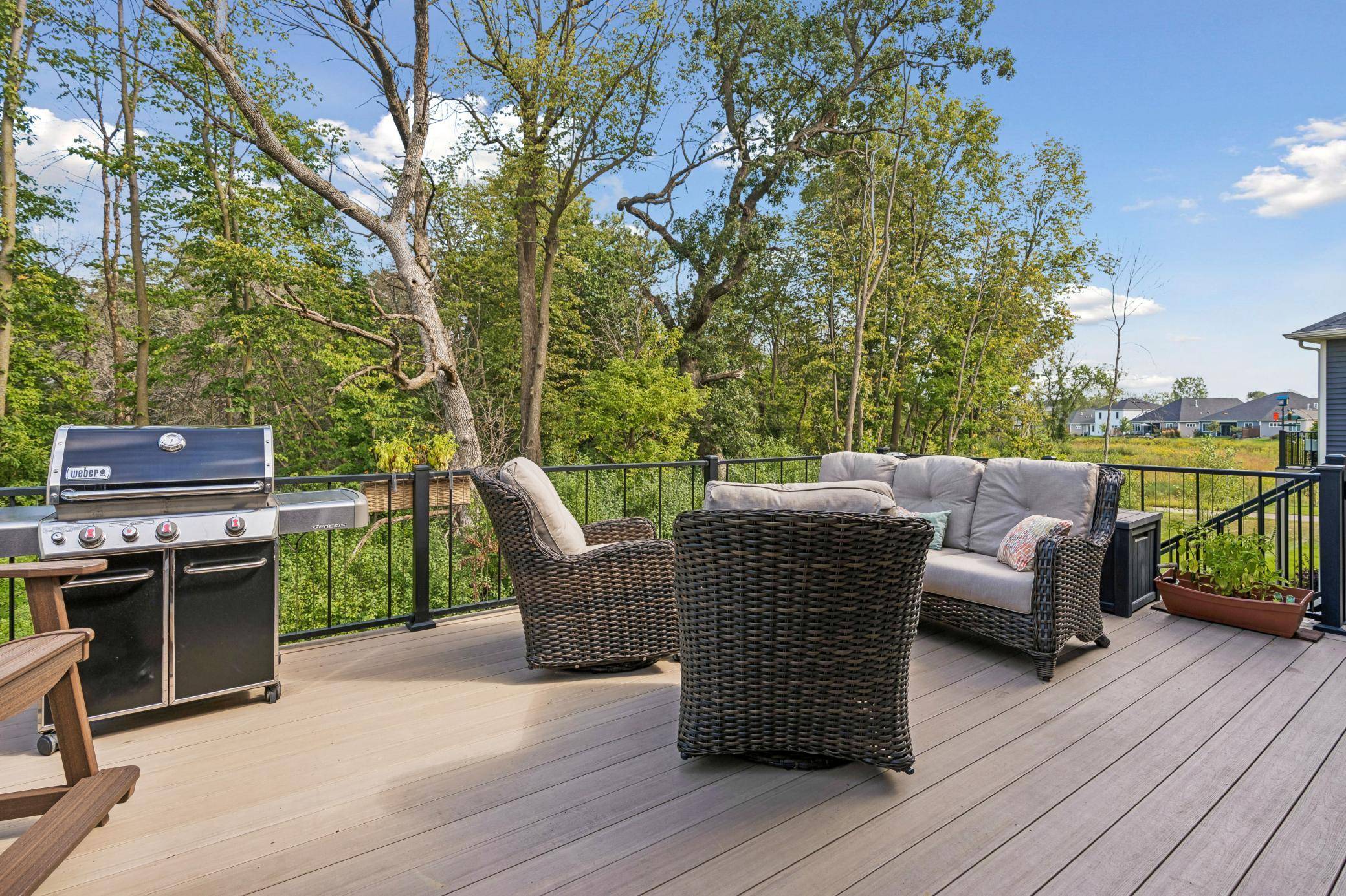 8008 Walnut LN, Corcoran, MN 55340