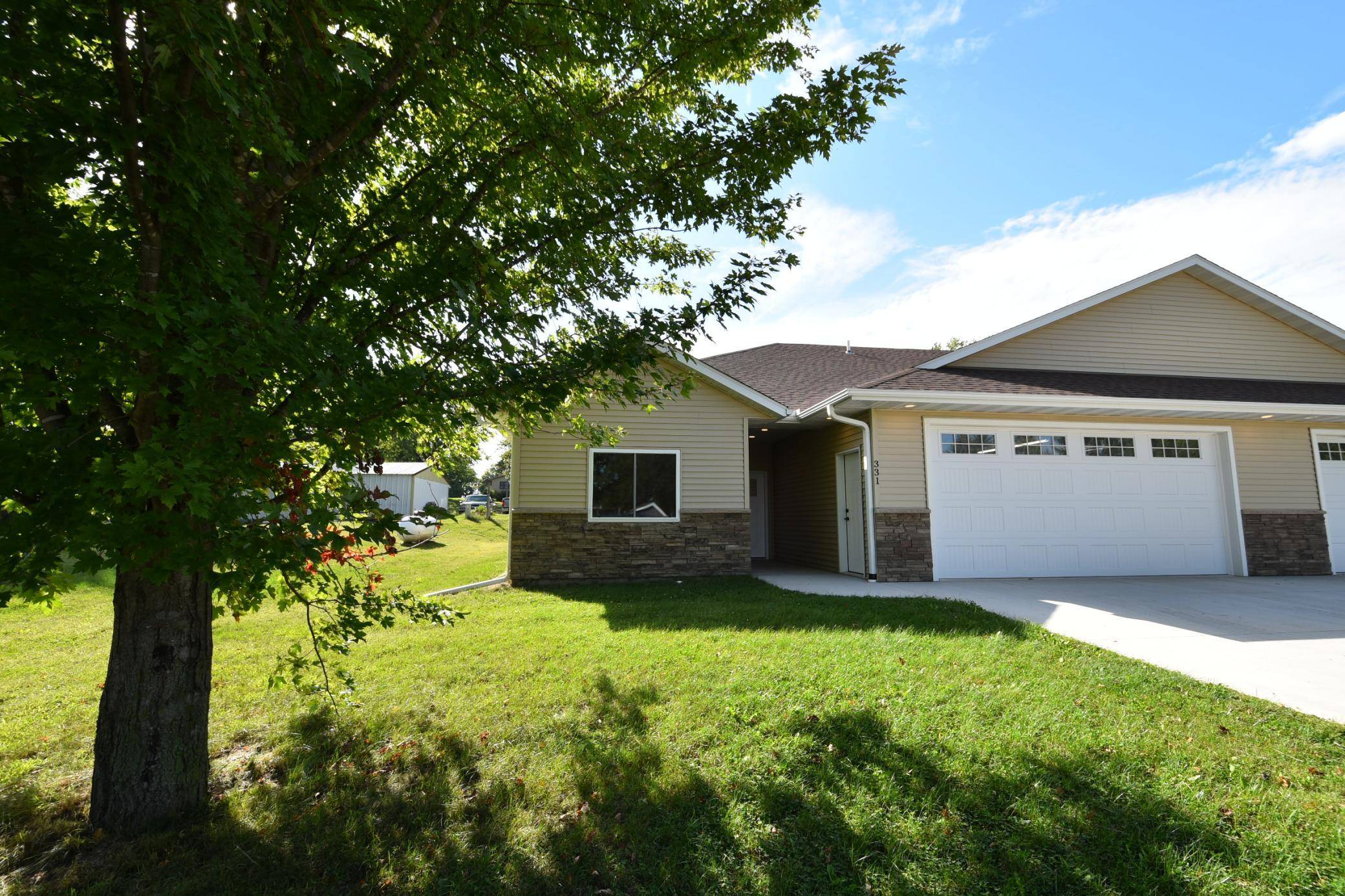 331 5th AVE NE, Mazeppa, MN 55956