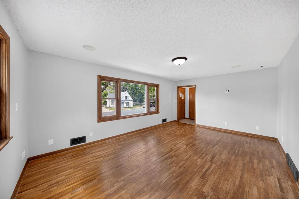 604 Park ST SE, Chatfield, MN 55923