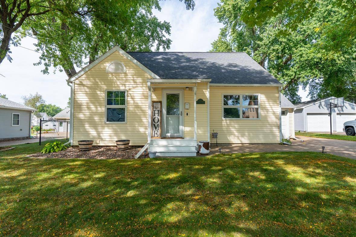 548 W Hudson ST, Mondovi, WI 54755