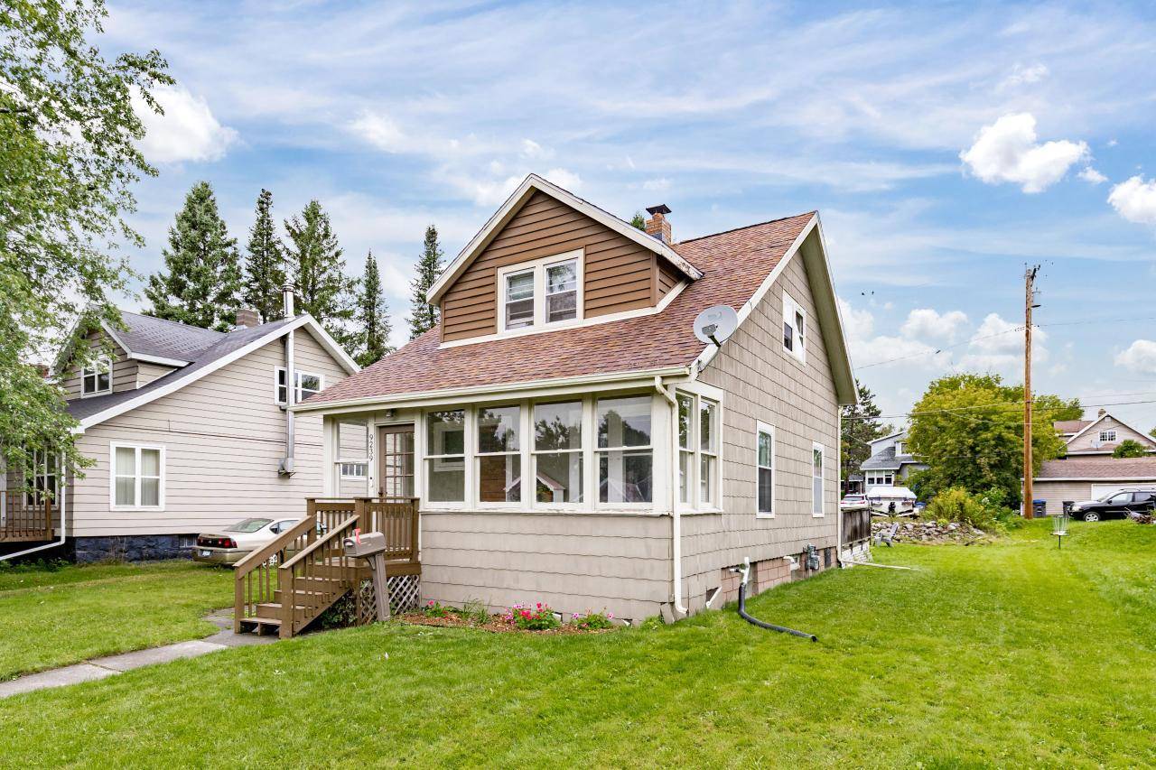 9239 Meadow ST, Duluth, MN 55810