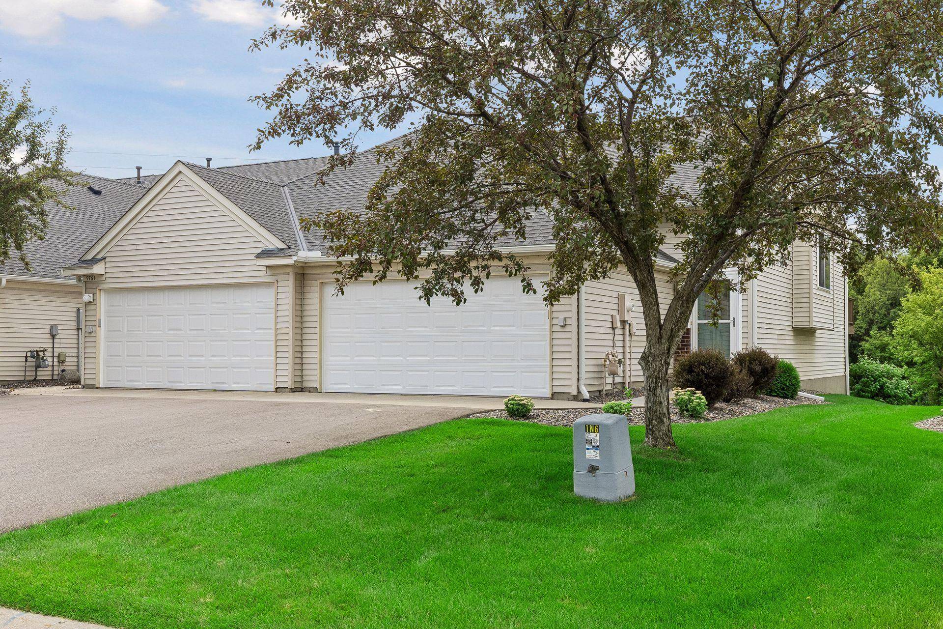 9765 Zinnia LN N, Maple Grove, MN 55369