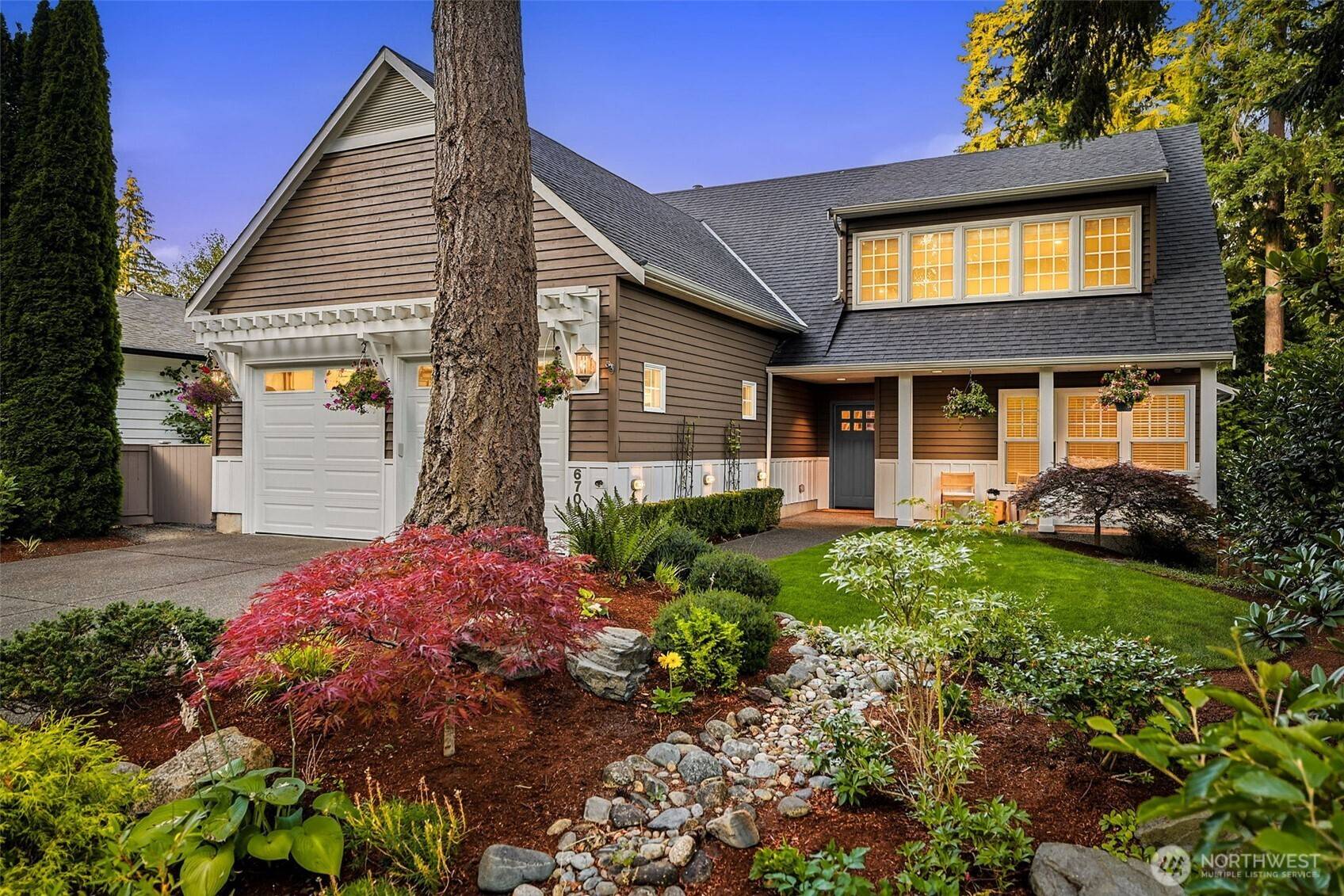 6708 125th AVE NE, Kirkland, WA 98033