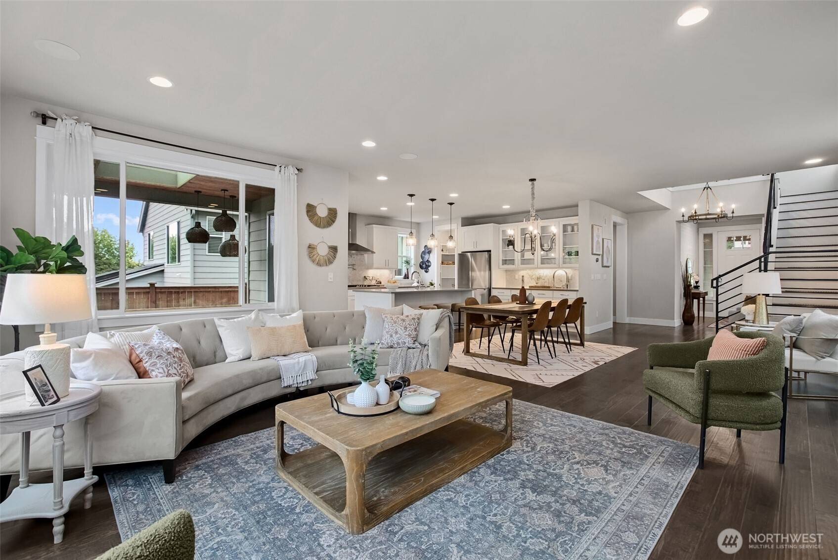 31327 43rd PL, Federal Way, WA 98023