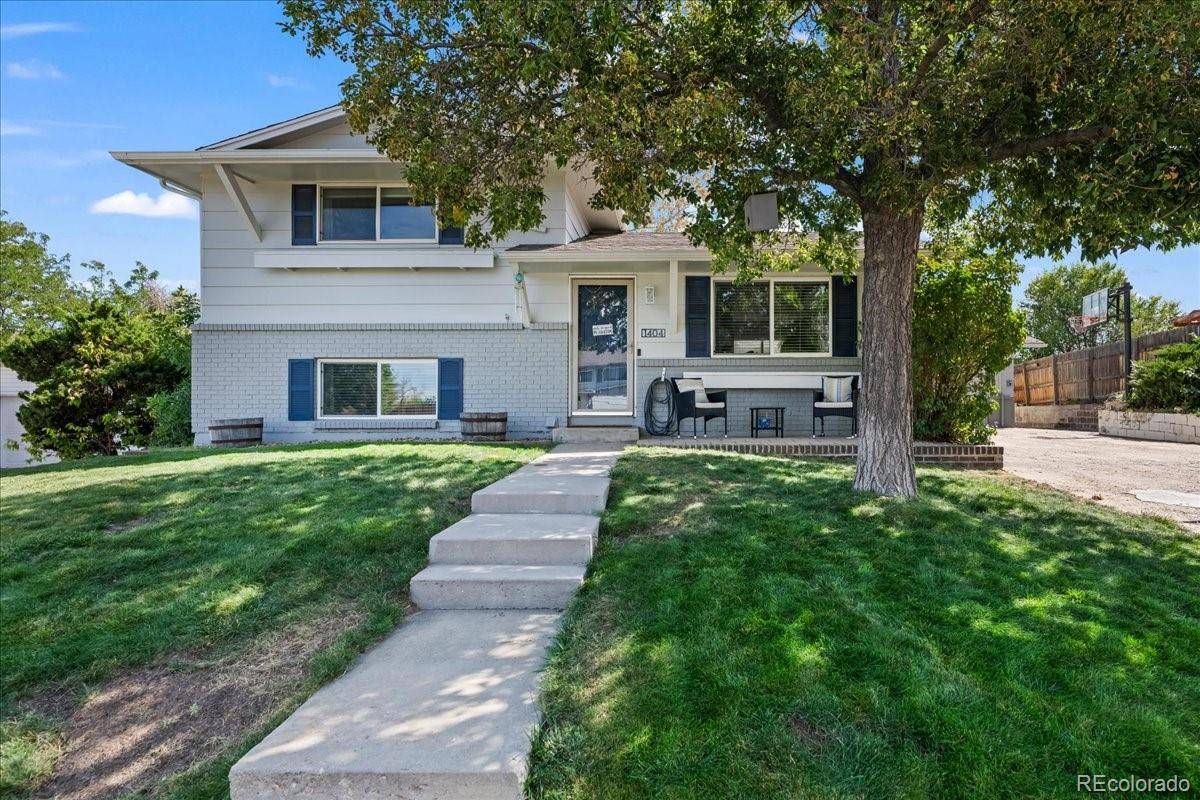 1404 Explorador Calle, Denver, CO 80229