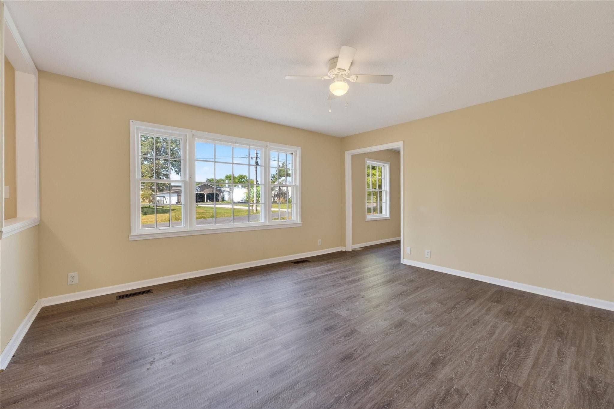 118 Gilkey Dr, Hopkinsville, KY 42240