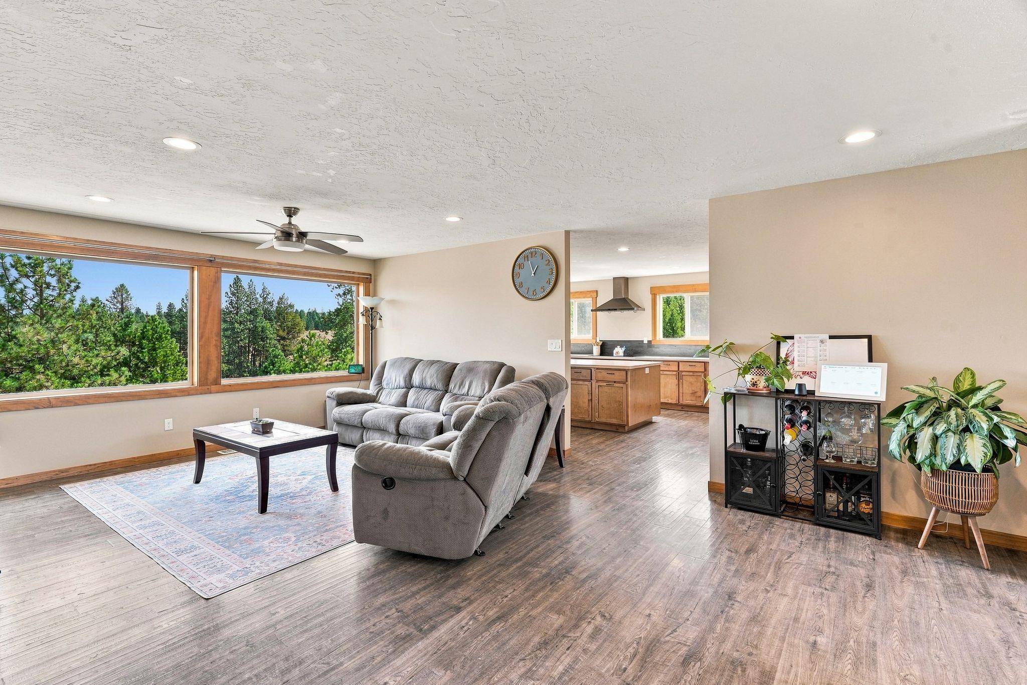 36701 Hart Rd N, Davenport, WA 99122