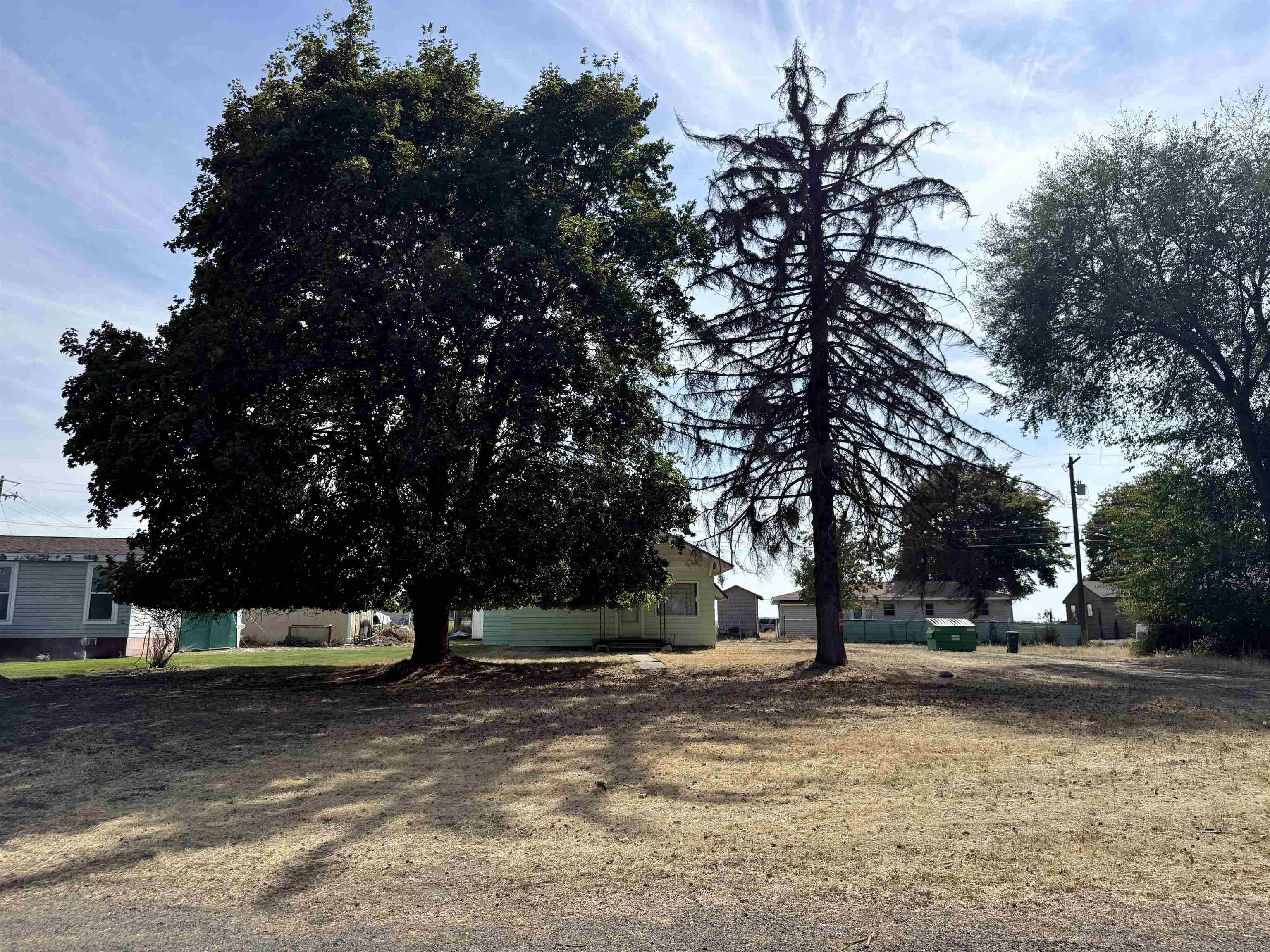 602 SE Trinity Ave, Wilbur, WA 99185