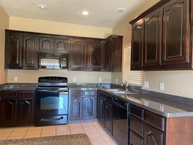 2613 Bretton Wood Drive, Fort Worth, TX 76244