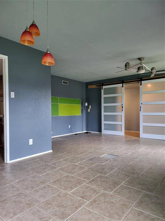 3020 Rockett Drive, Carrollton, TX 75007