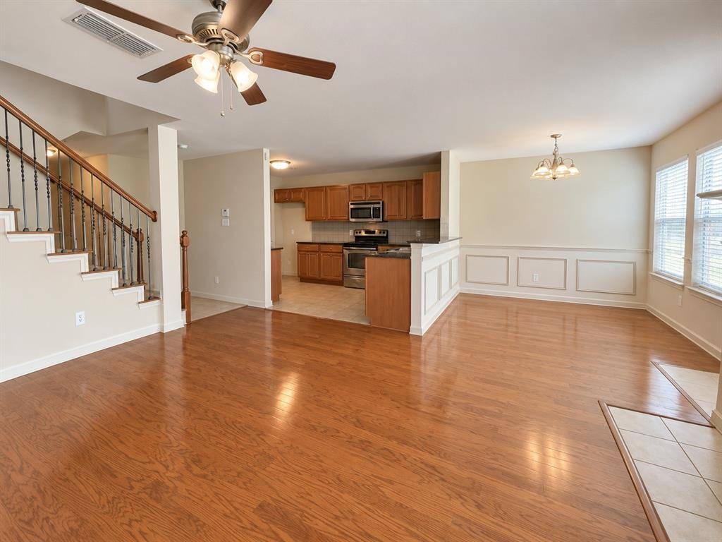 3933 Fernando Drive, Fort Worth, TX 76040