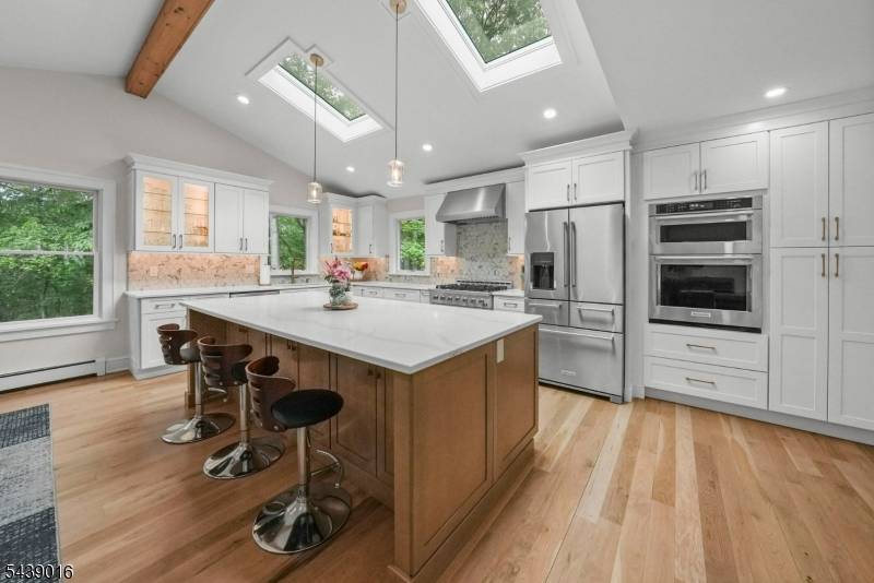 246 Mount Harmony Rd, Bernardsville Boro, NJ 07924