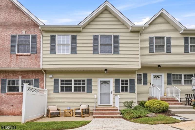 29 Riga Ct, Scotch Plains Twp., NJ 07076