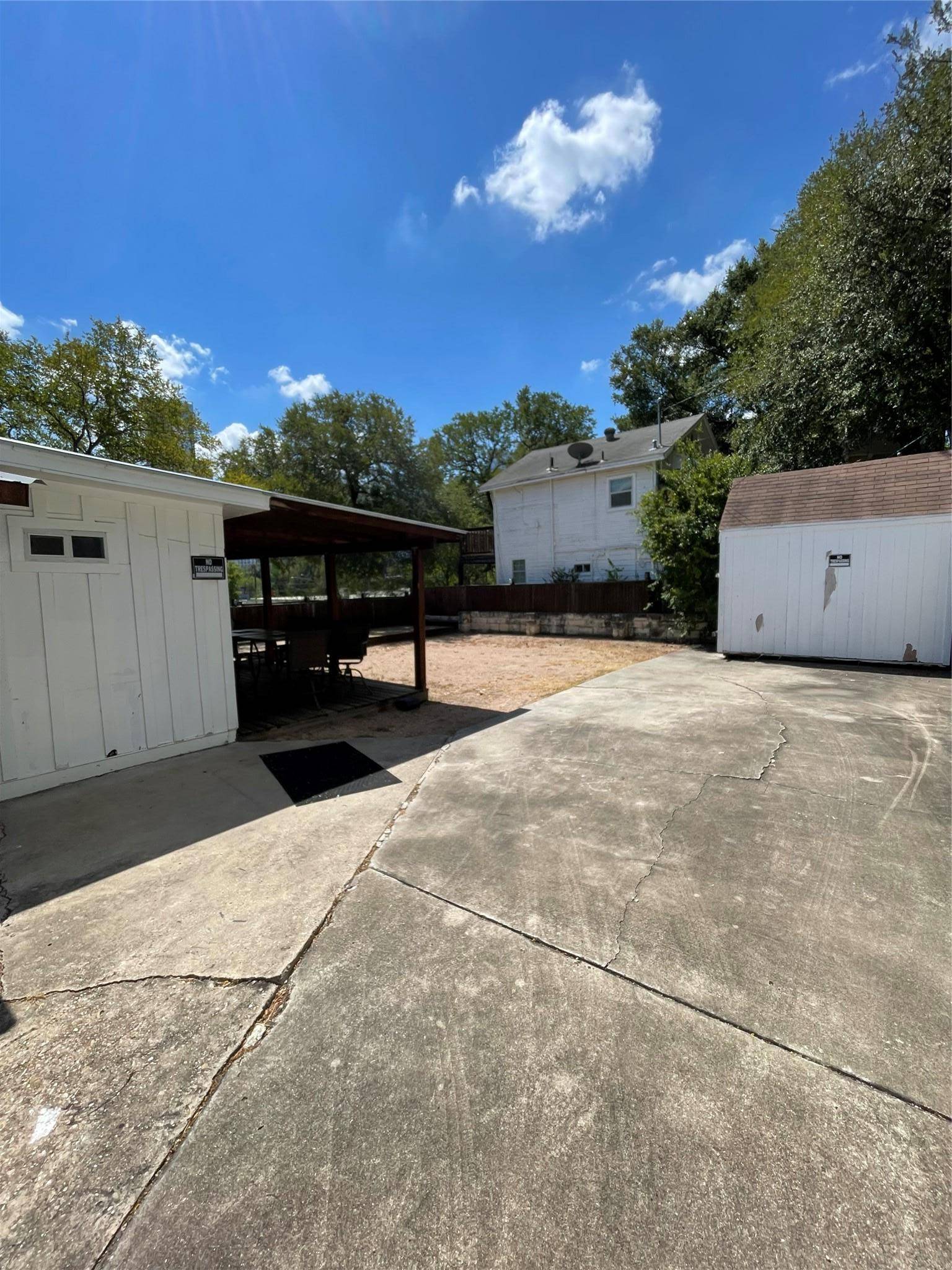 1011 W 10th ST, Austin, TX 78703