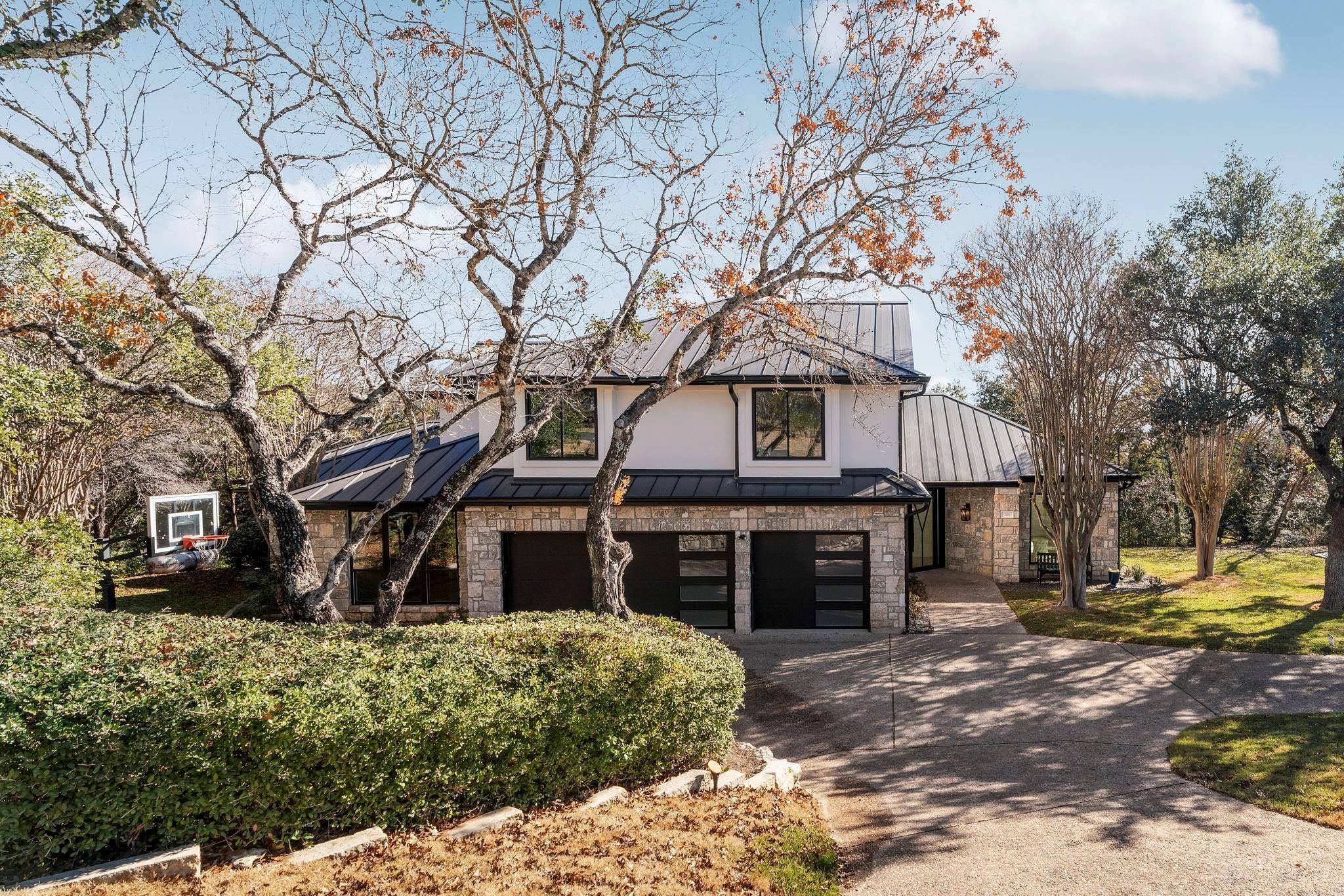 701 Furlong DR, Austin, TX 78746
