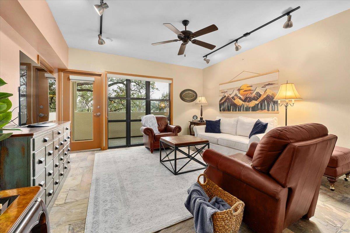 1812 West Ave #404, Austin, TX 78701