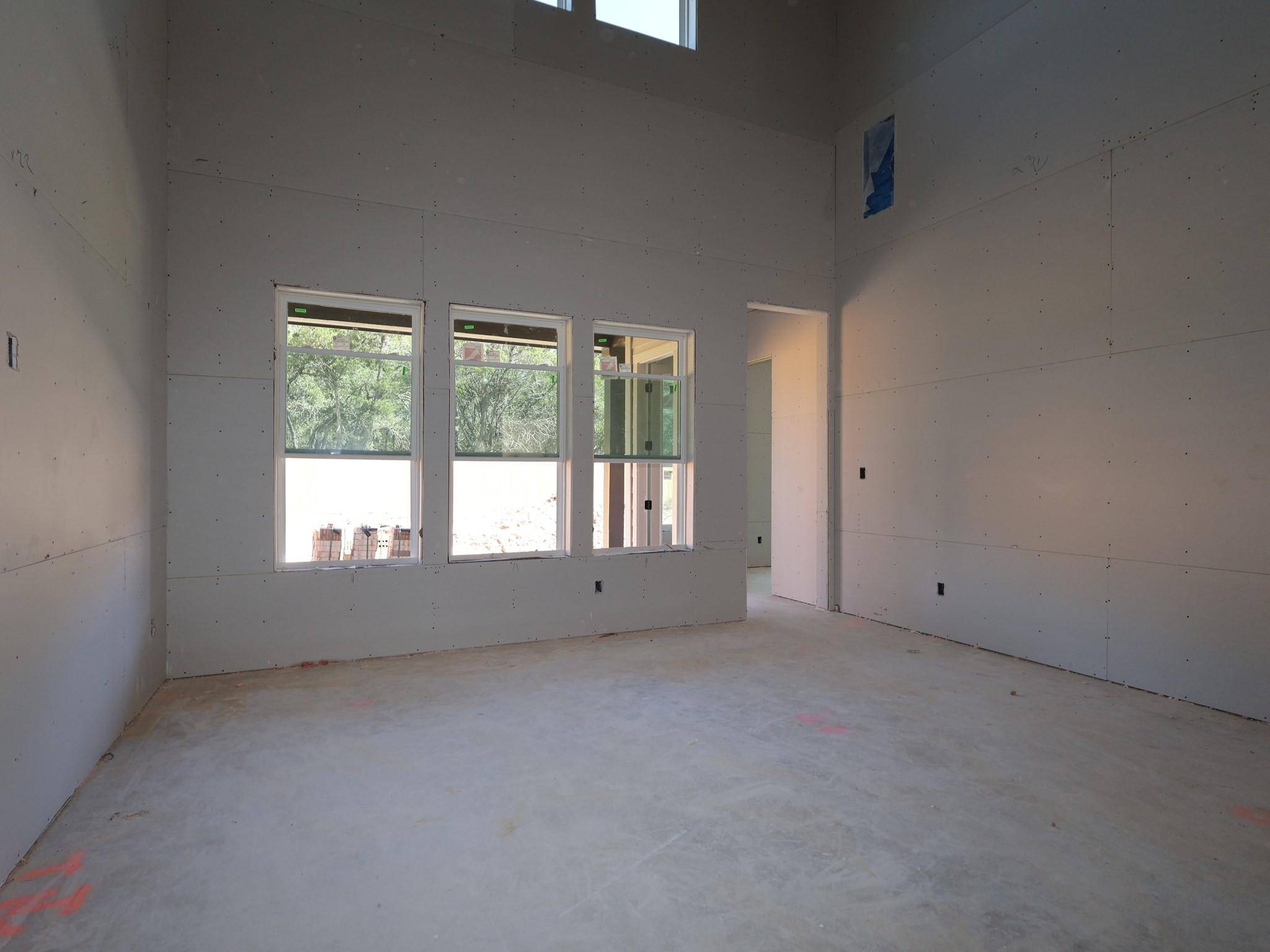 184 Bishop Wood RD, Dripping Springs, TX 78620