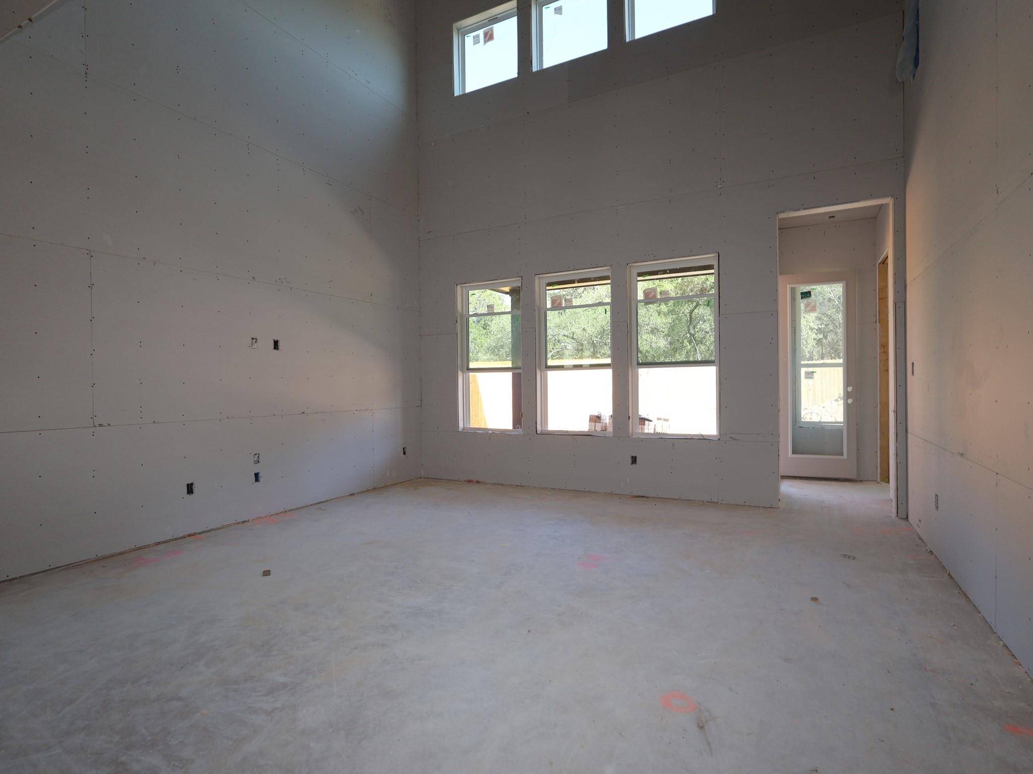 184 Bishop Wood RD, Dripping Springs, TX 78620