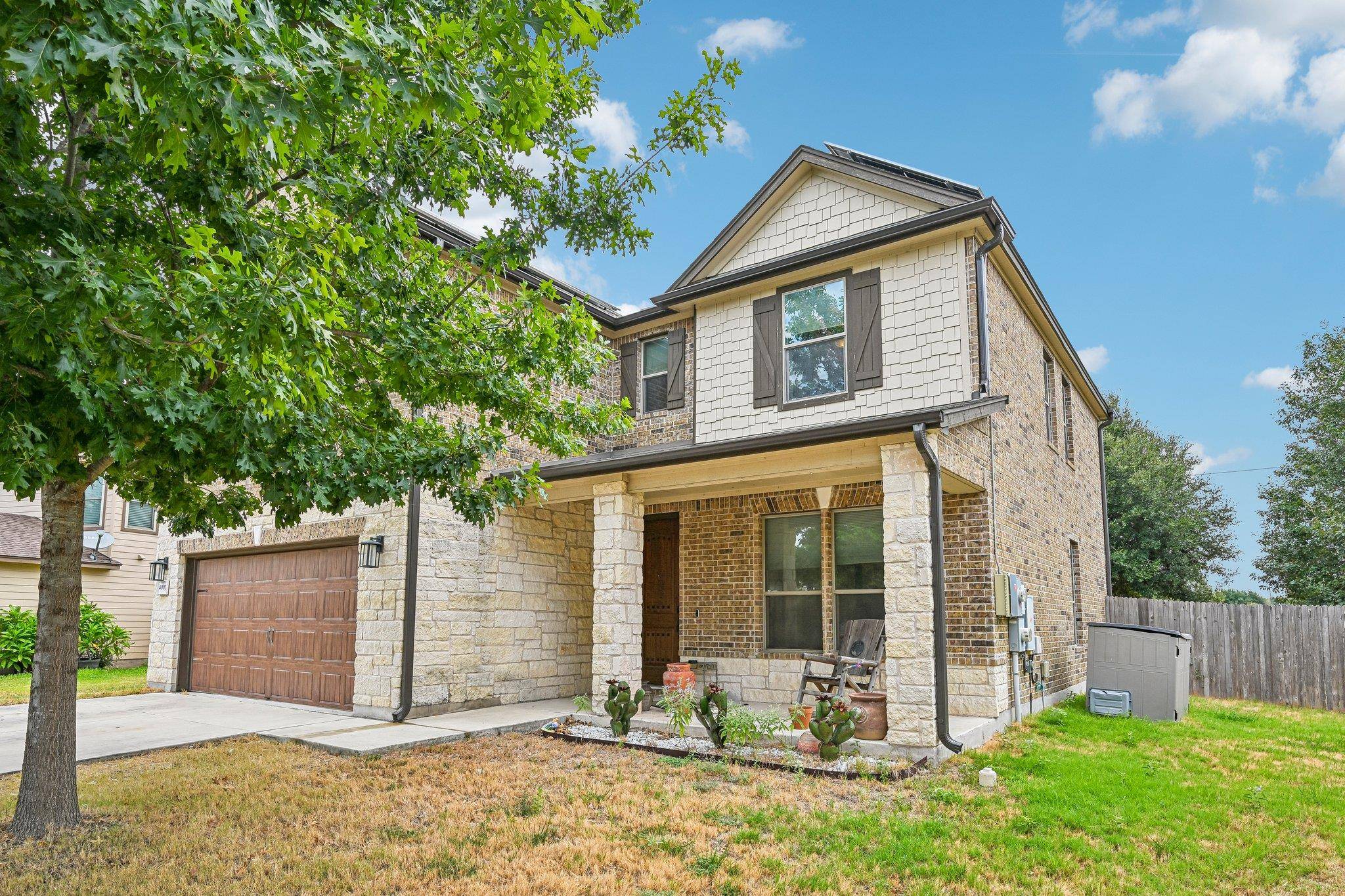 4002 Kings Canyon DR, Taylor, TX 76574
