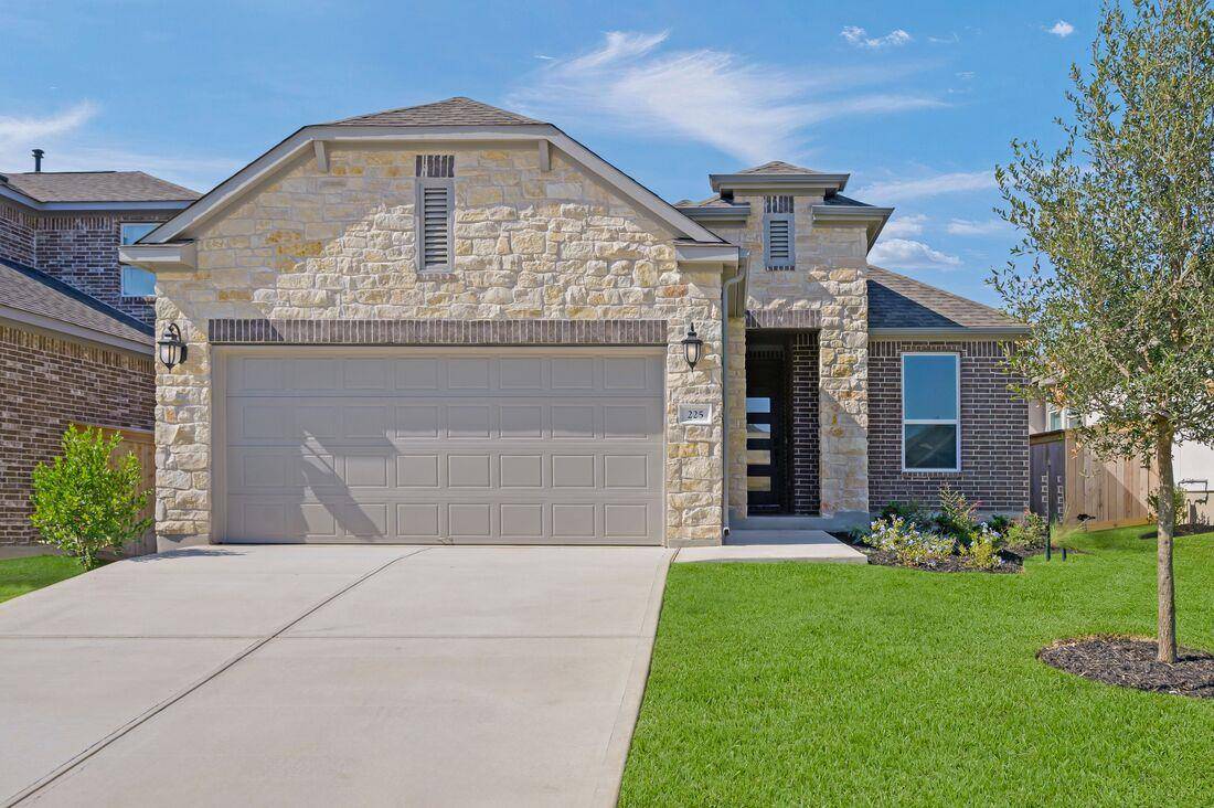 225 Wingstem WAY, Georgetown, TX 78633