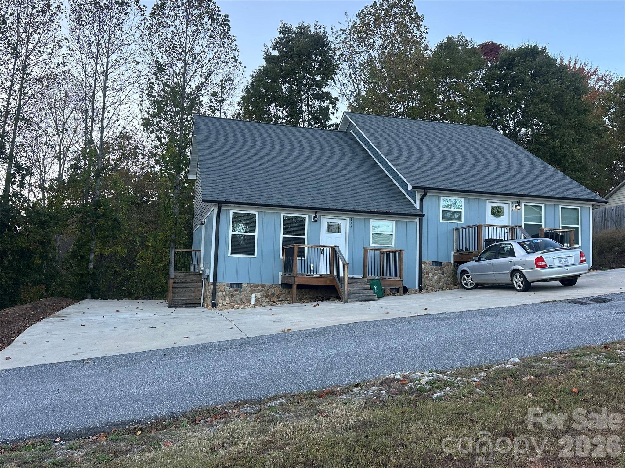 17 Meredith LN, Marion, NC 28752