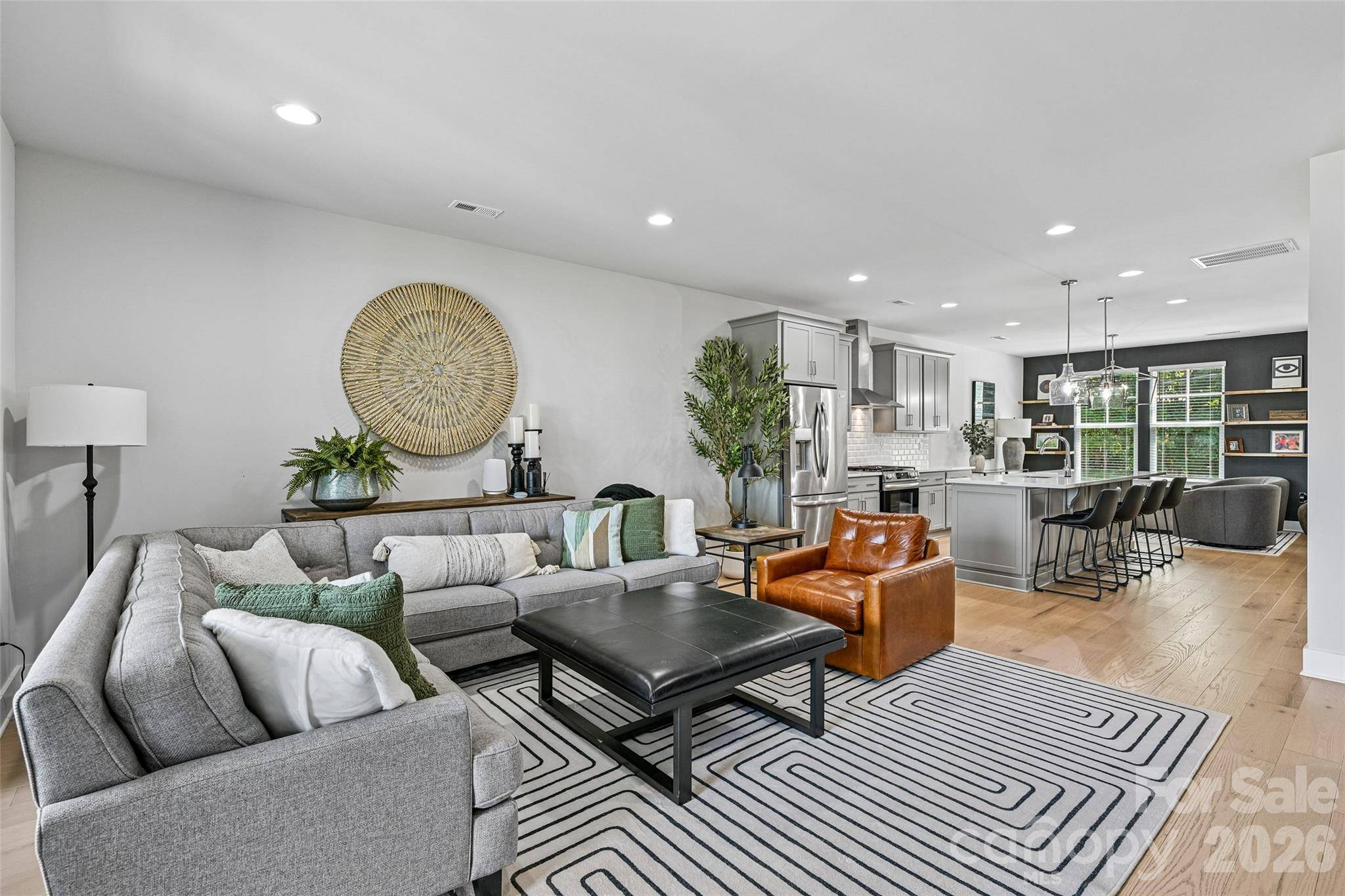 739 Beaty ST, Davidson, NC 28036