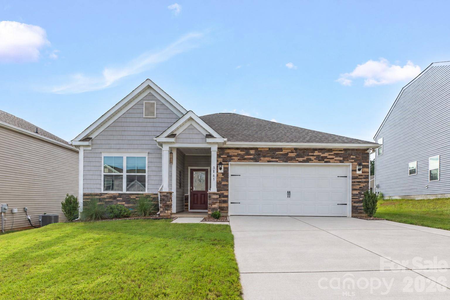 3865 Maxwell Henry LN NW, Conover, NC 28613