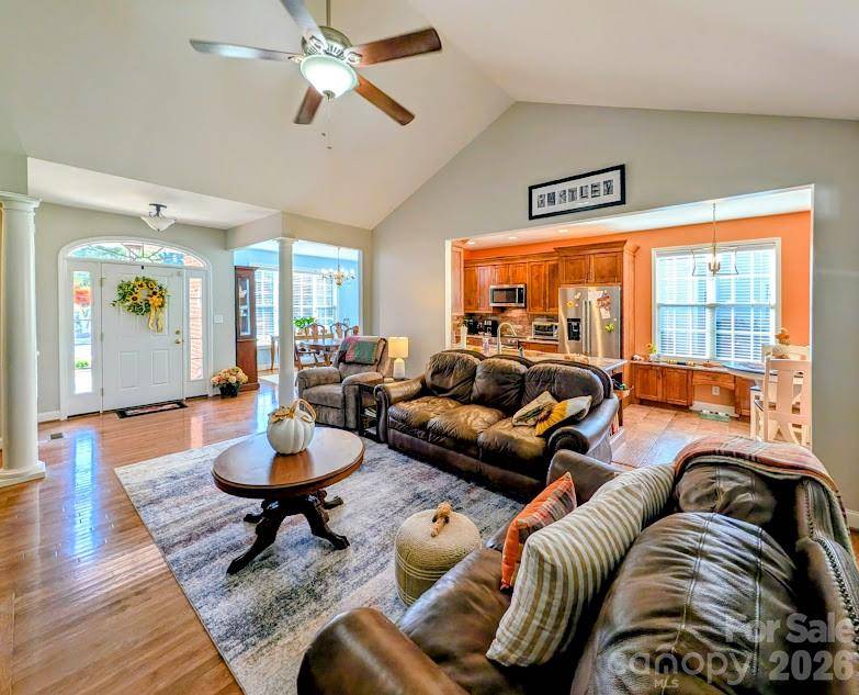 103 Henrys Glen DR, Morganton, NC 28655