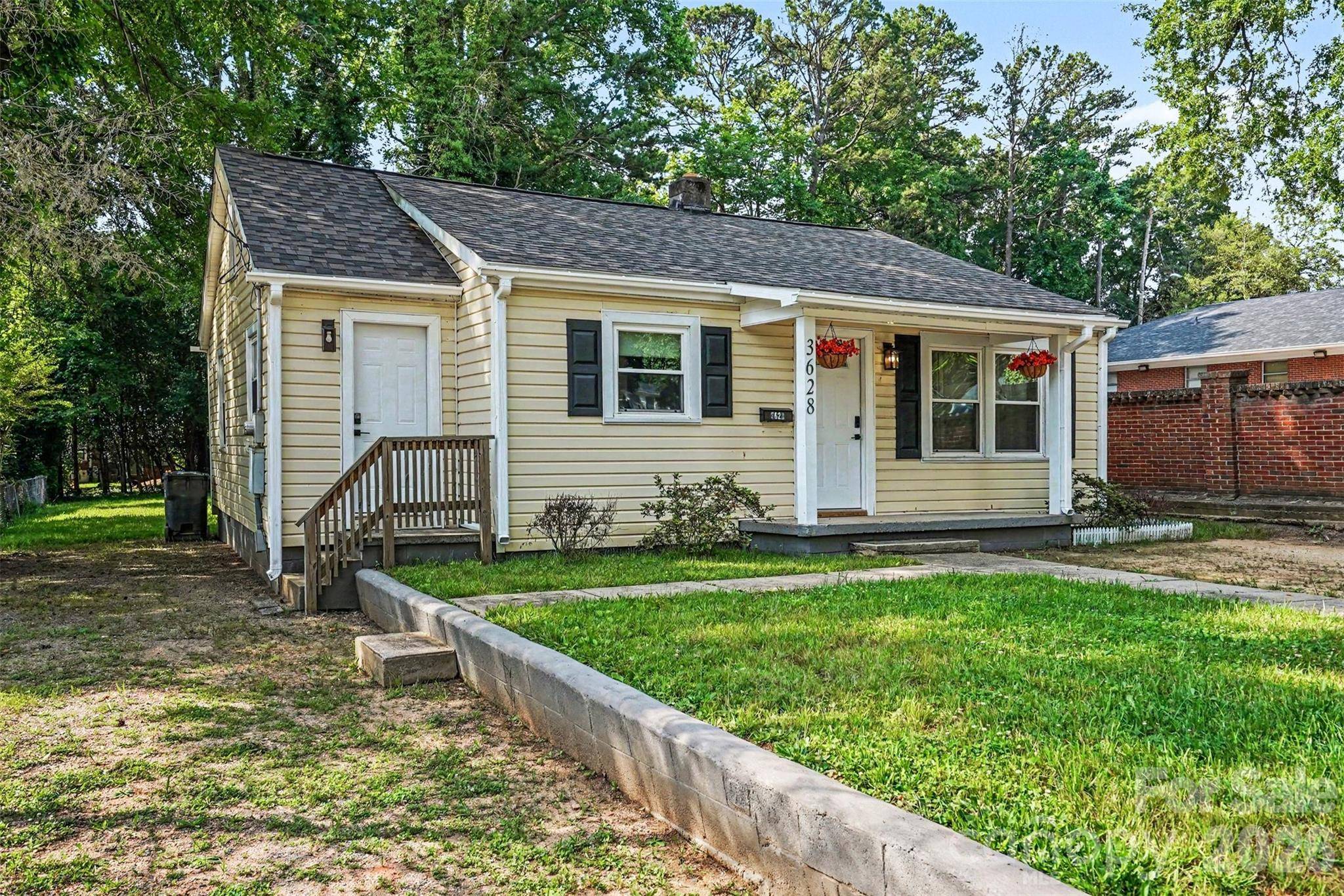 3628 Michigan AVE, Charlotte, NC 28215